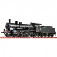 P8 steam locomotive